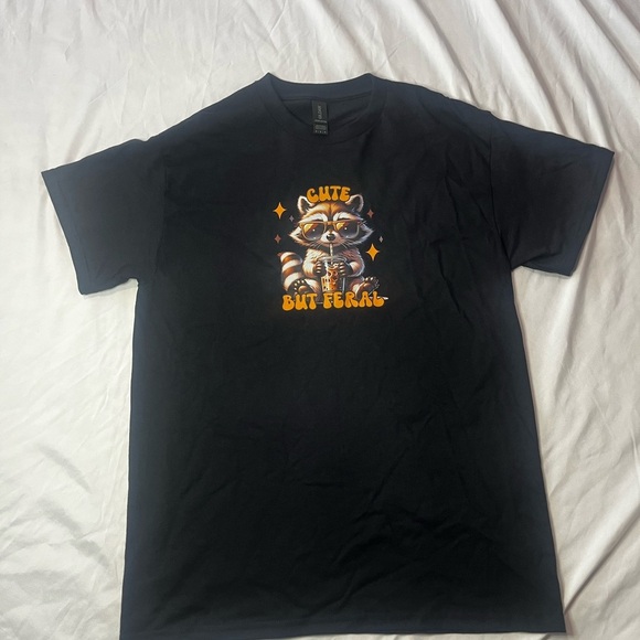 Gildan Black Tee with Playful Raccoon Design - Picture 1 of 7